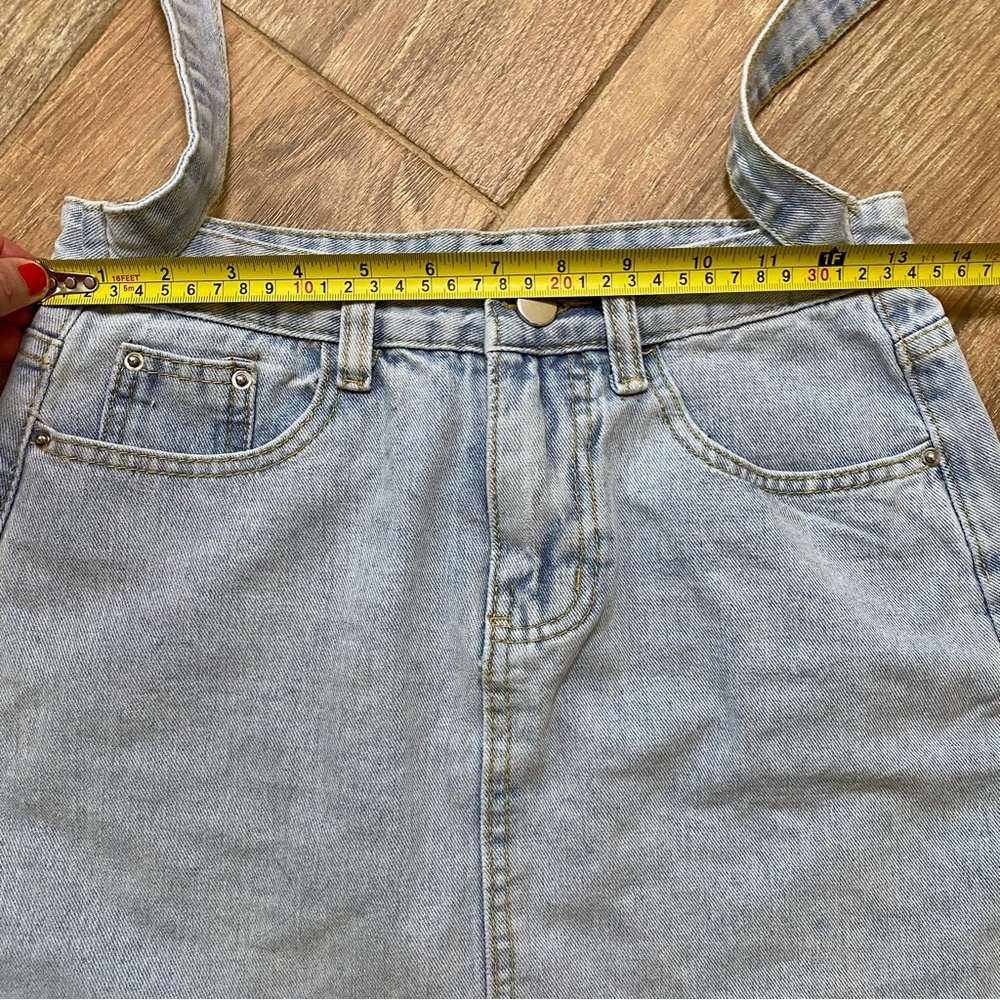 Lace-Up Belt Denim Skirt Size Medium - Picture 7 of 10